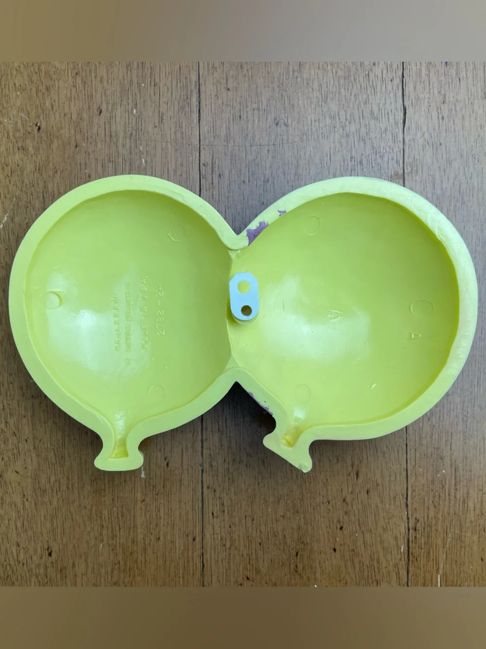 Vintage Burwood Wall Hanging Display Balloons 1986